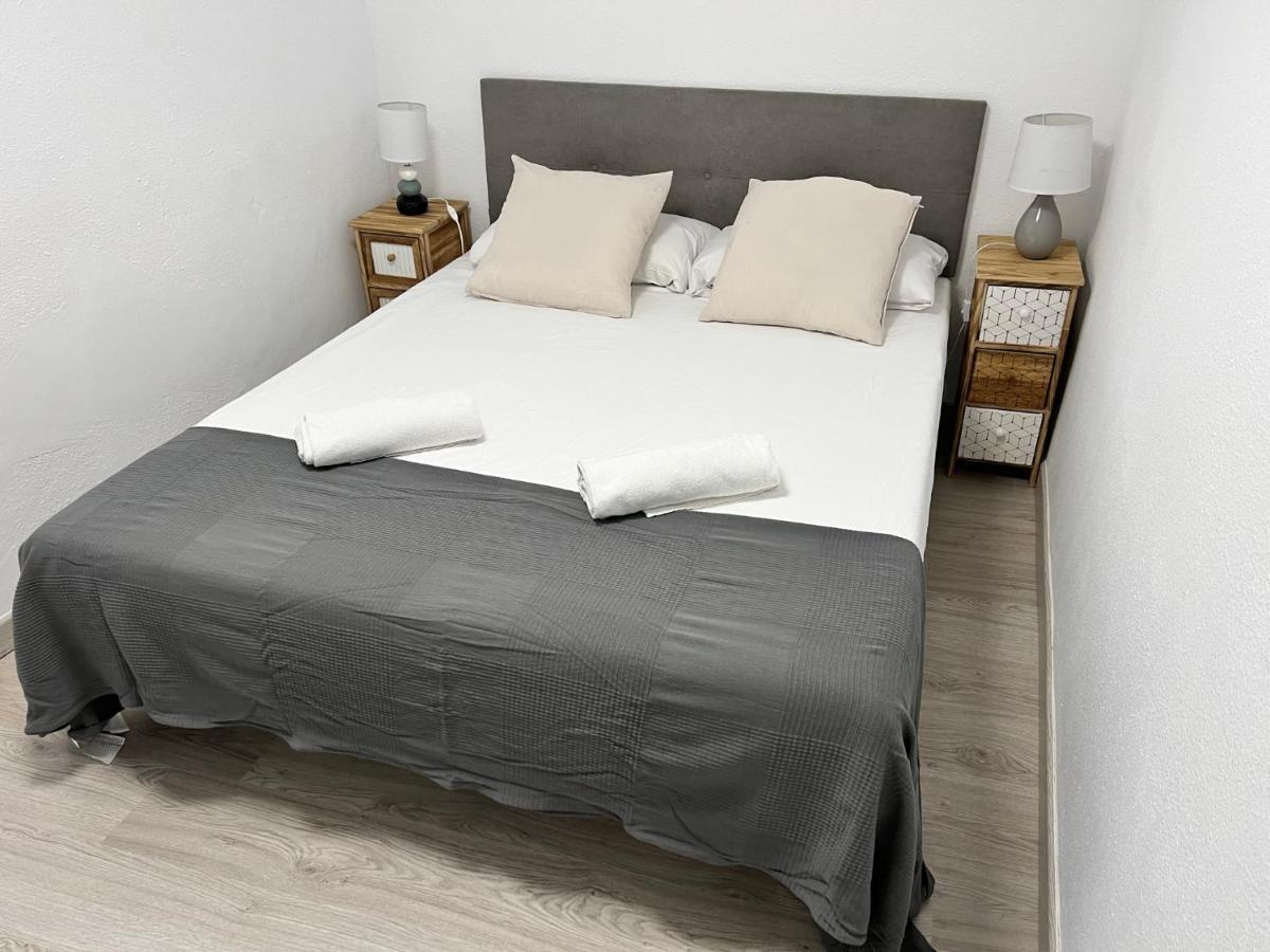 Apartment Apartamenticos La Paz I Zaragoza